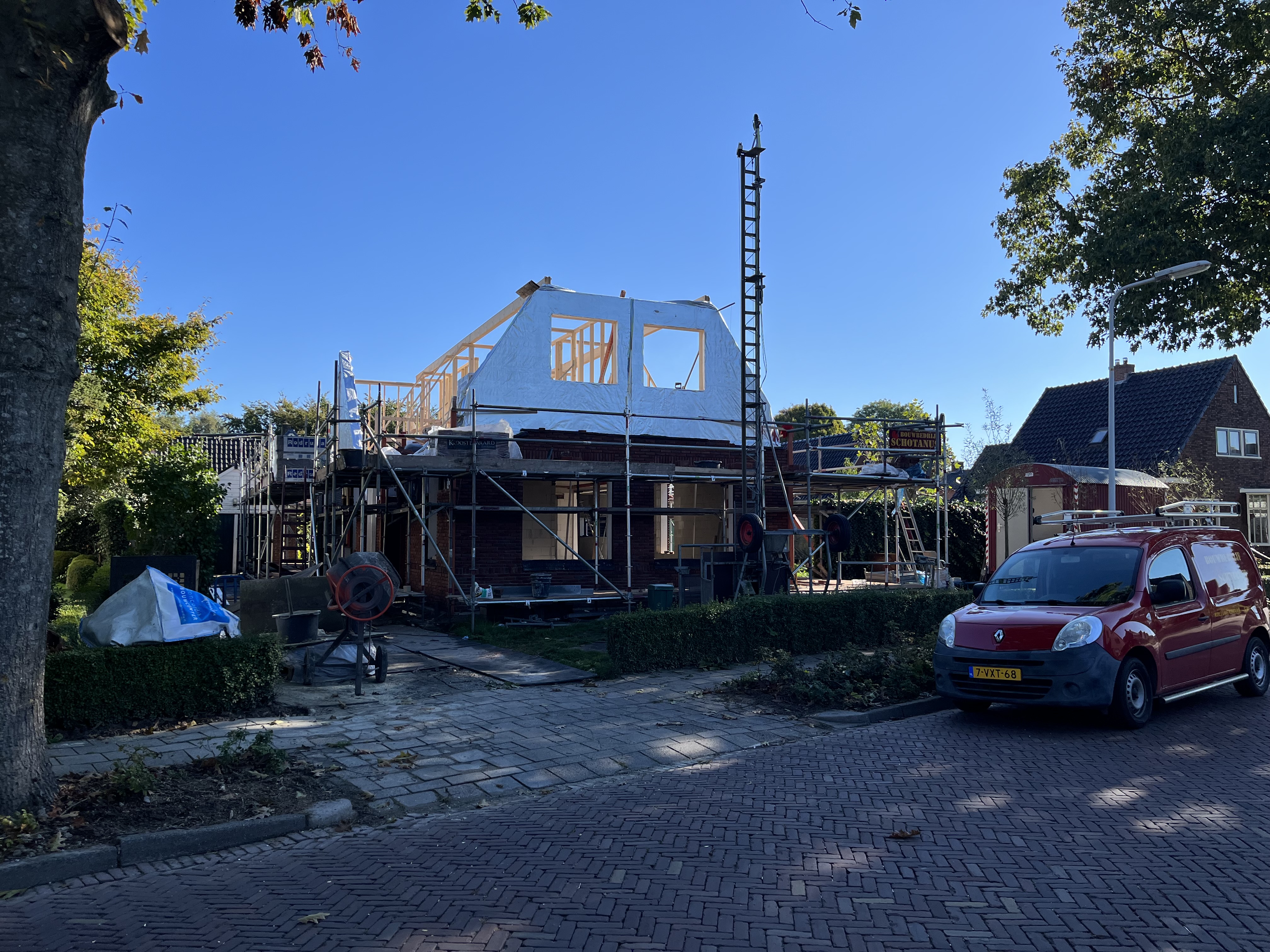 Zadeldakwoning familie de Hoop in Feanwâlden